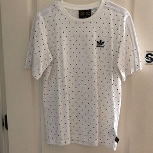 Adidas T-shirt